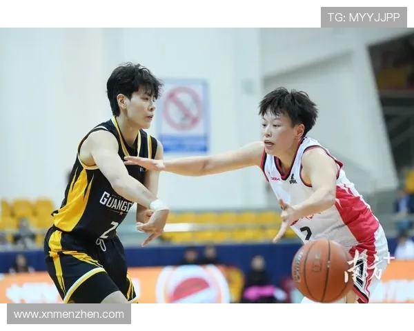 广州篮球队状态变革引发热议球迷期待新赛季的精彩表现与挑战